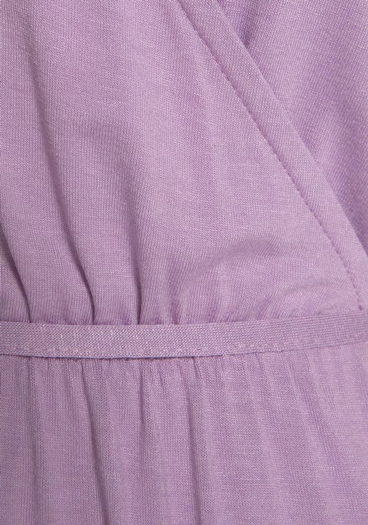 LASCANA Kleid in Lila, Stoffdetail
