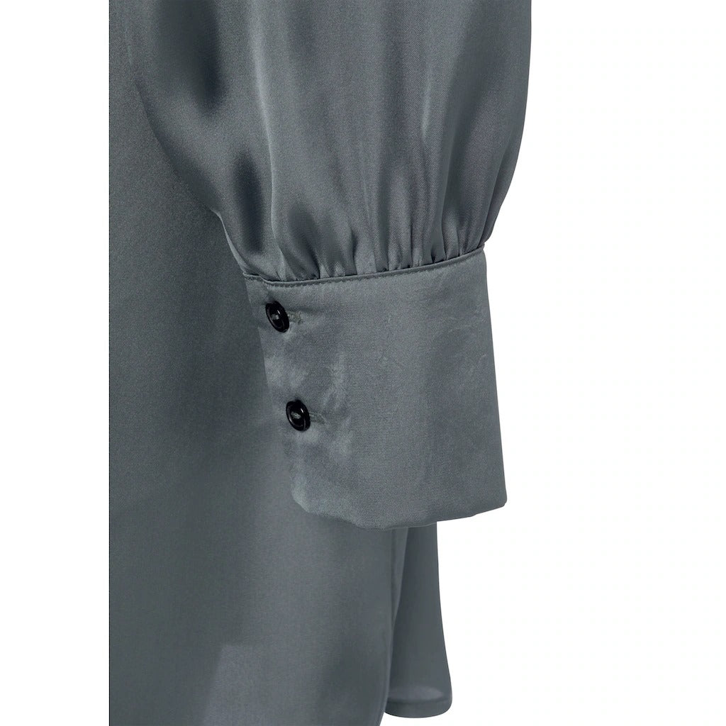 LASCANA Kleid in Grau, Manschette mit Knöpfen