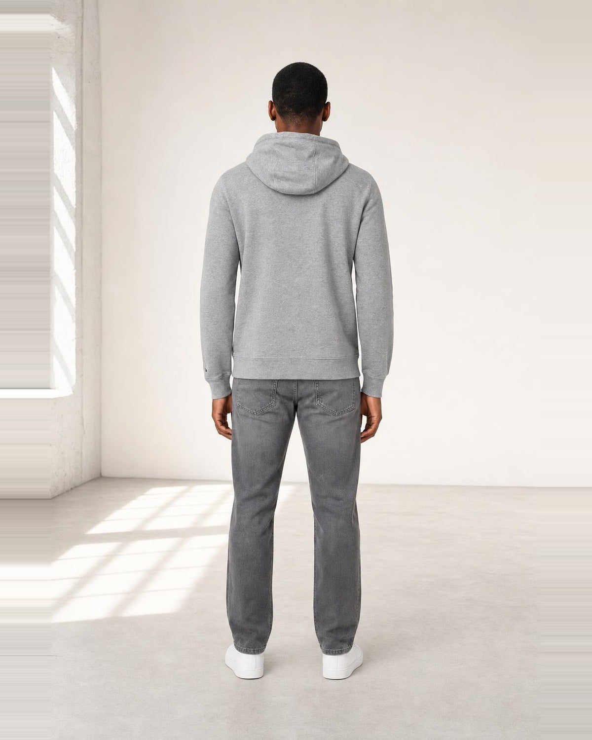 Tommy Hilfiger Hoodie in Grau, Rückansicht