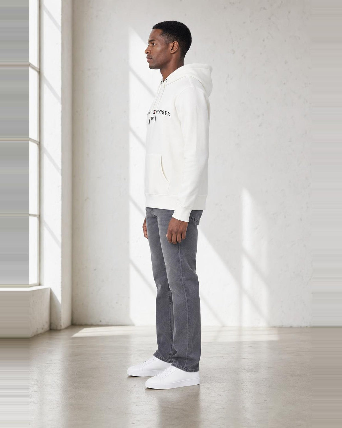 Tommy Hilfiger Hoodie in Weiß, Seitenansicht