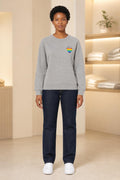 LASCANA Pullover mit Regenbogenherz in Grau, Detailansicht